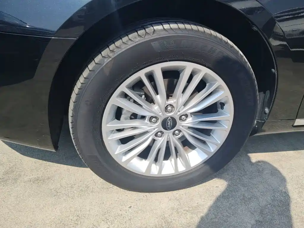 JAC Refine A60 — миниатюра 23