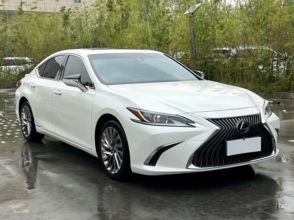 Lexus ES — миниатюра 3