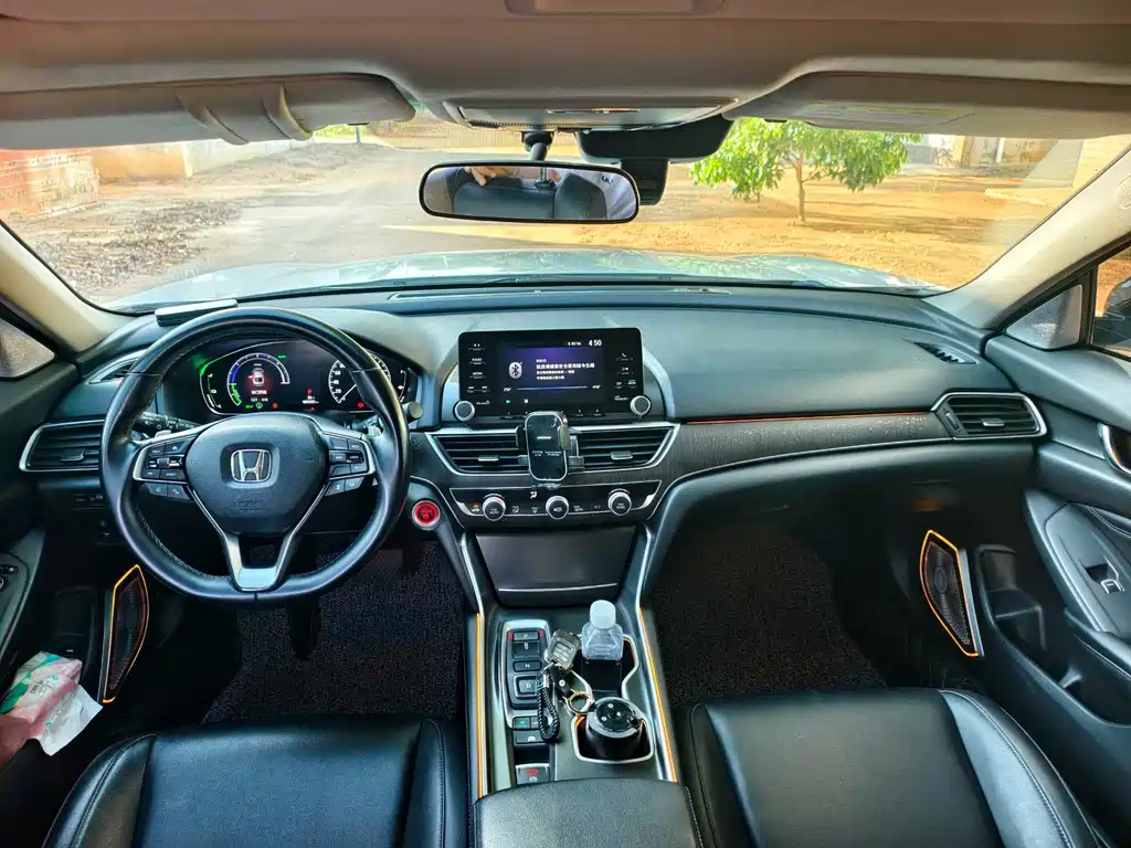 Honda Accord — миниатюра 6