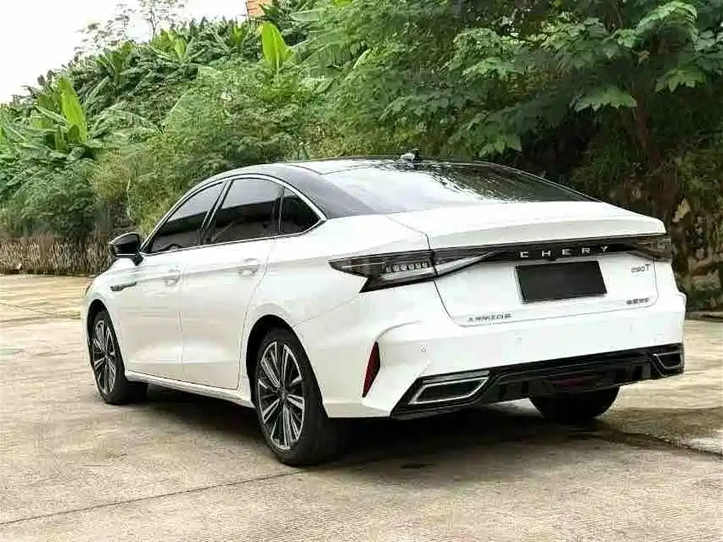 Chery Arrizo 8 8 2022 1.6T DCT