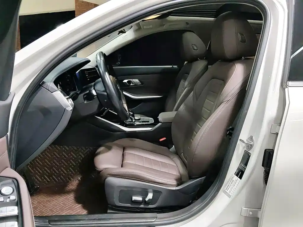 BMW 3 Series — миниатюра 9
