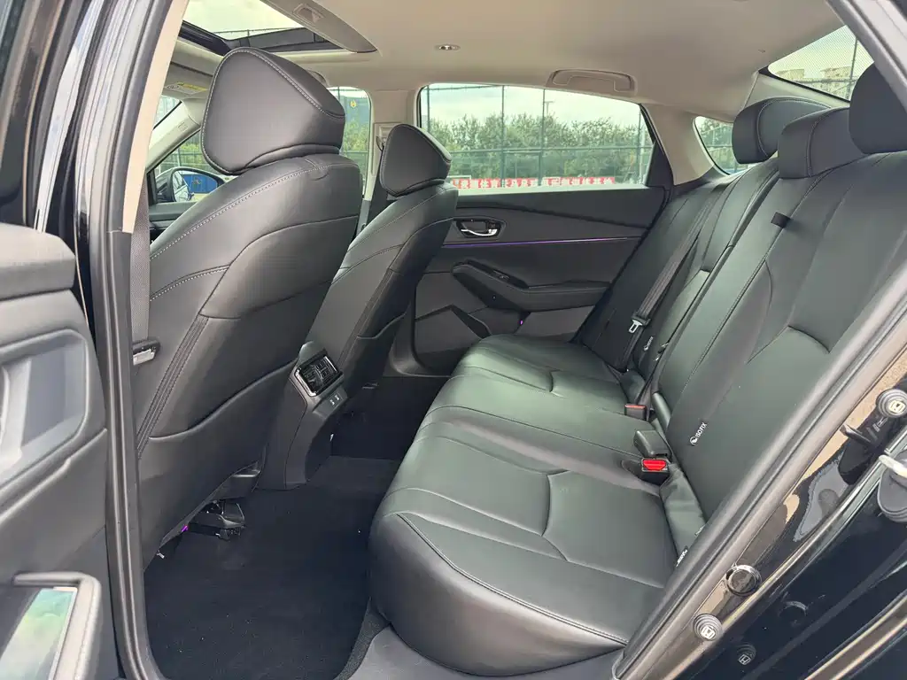 Honda Inspire — миниатюра 13