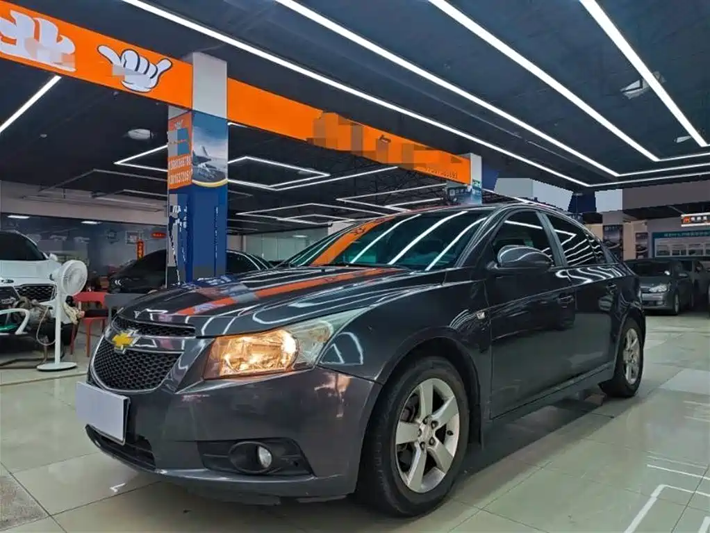 Chevrolet Cruze 2013 1.8L SX AT