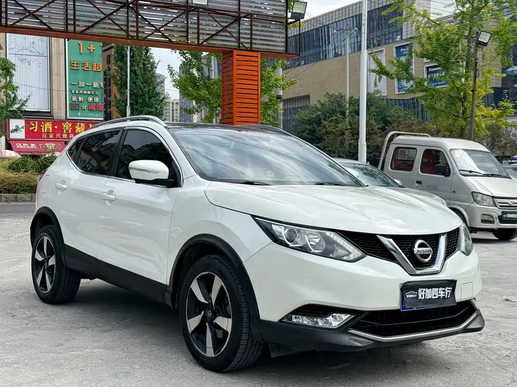 Nissan Qashqai — миниатюра 3