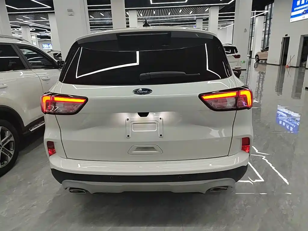 Ford Escape — миниатюра 6