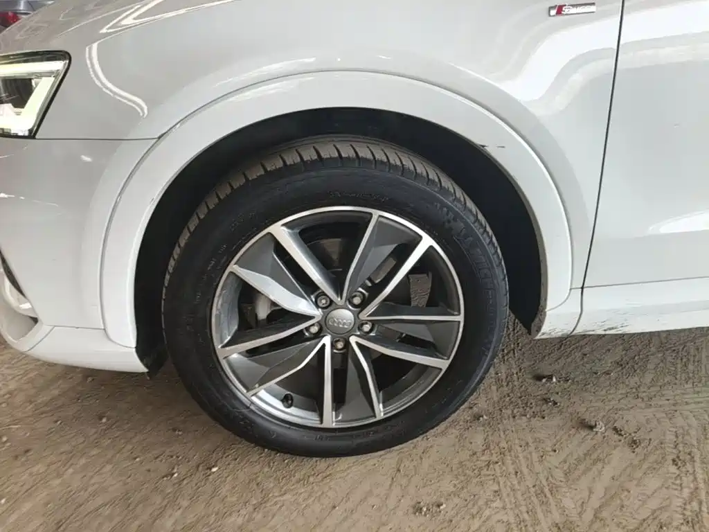 Audi Q3 — миниатюра 23