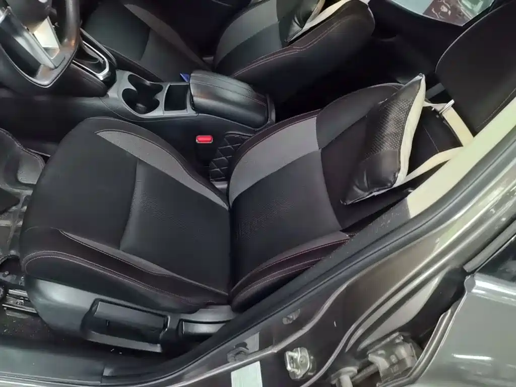 Nissan Qashqai — миниатюра 15