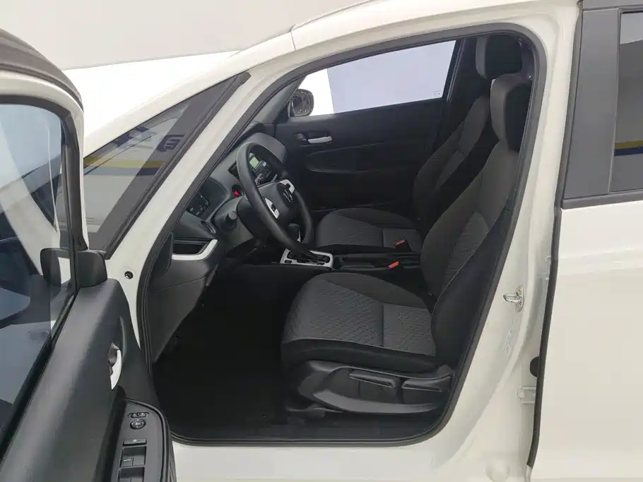 Honda Fit — миниатюра 9
