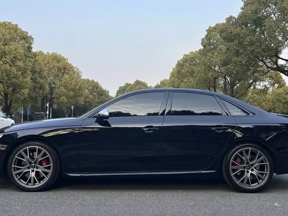 Audi S4 — миниатюра 4