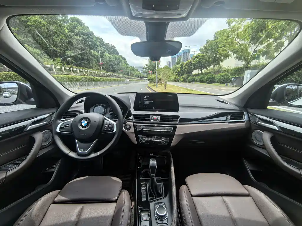 BMW X1 New Energy — миниатюра 7