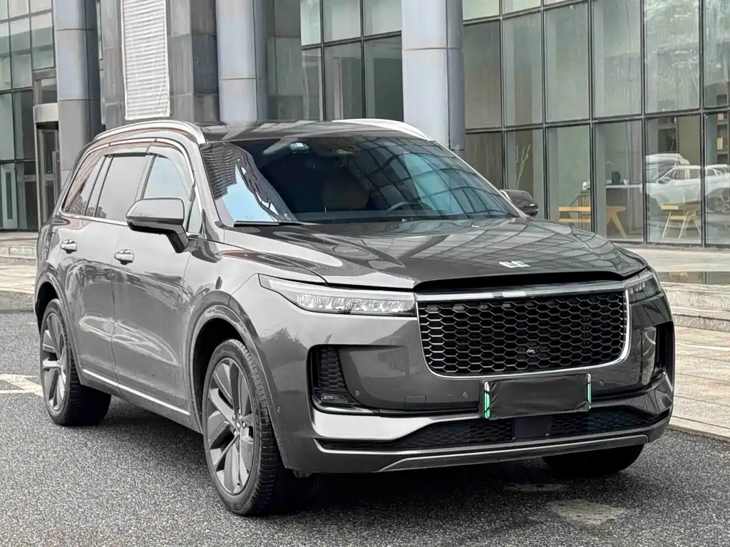 Li Auto Li ONE — миниатюра 2