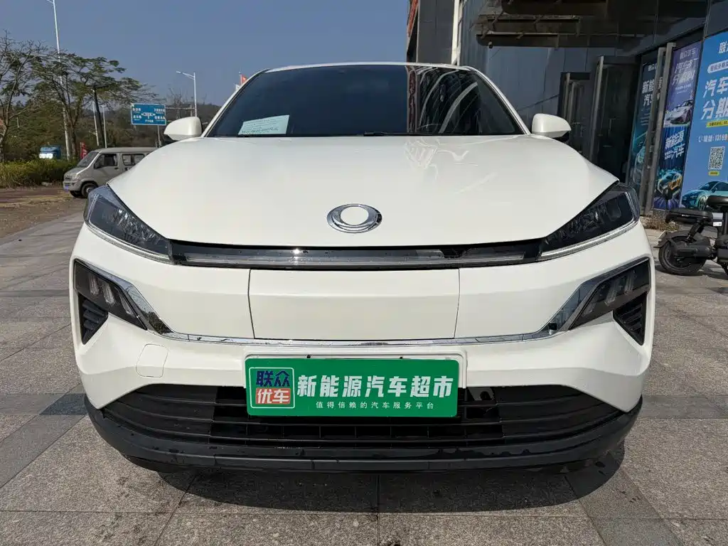 Ciimo Dongfeng Honda M-NV M-NV 2021