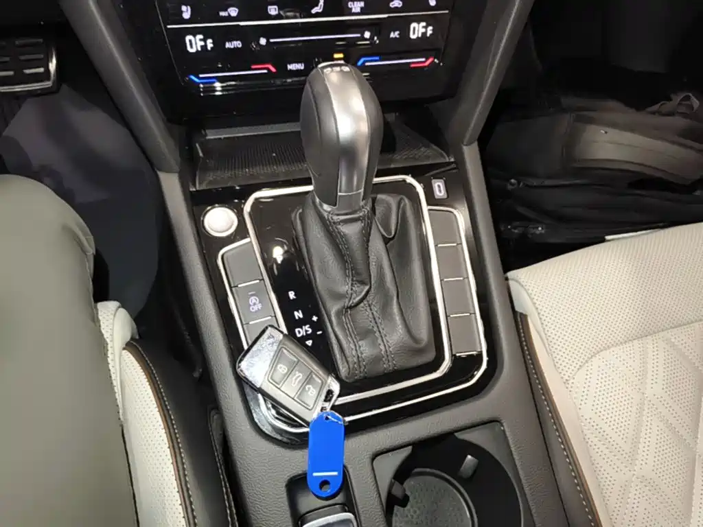 Volkswagen Magotan — миниатюра 14