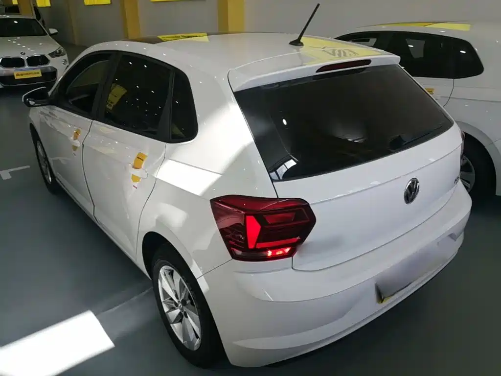 Volkswagen Polo — миниатюра 5