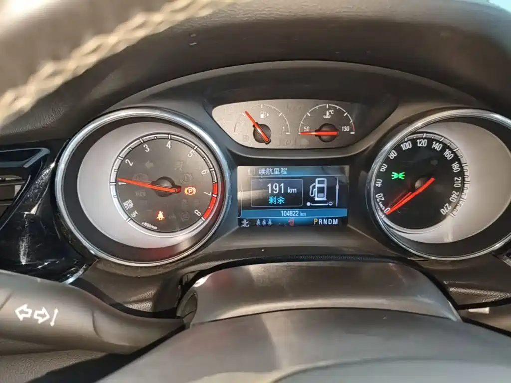 Buick Regal — миниатюра 12
