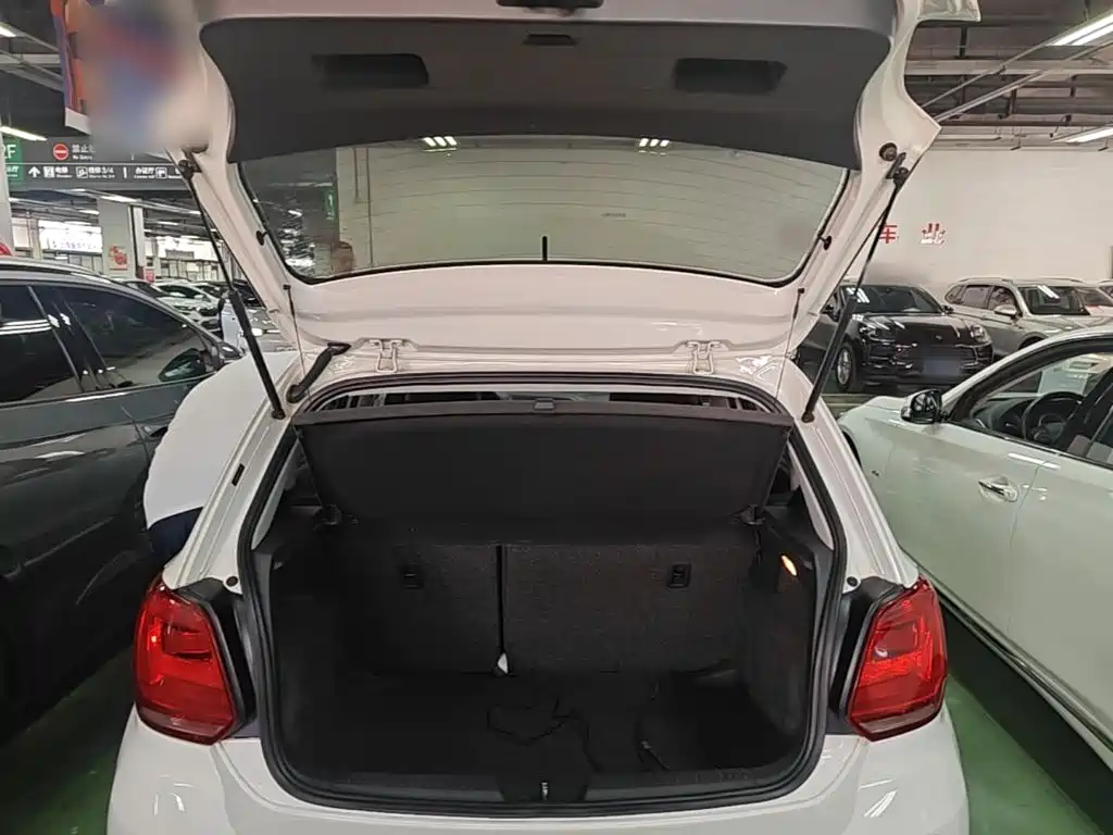 Volkswagen Polo — миниатюра 19