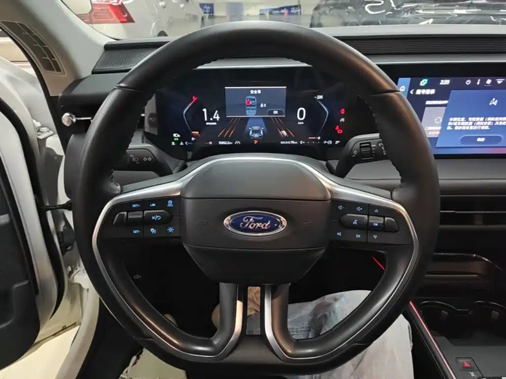 Ford Mondeo — миниатюра 11