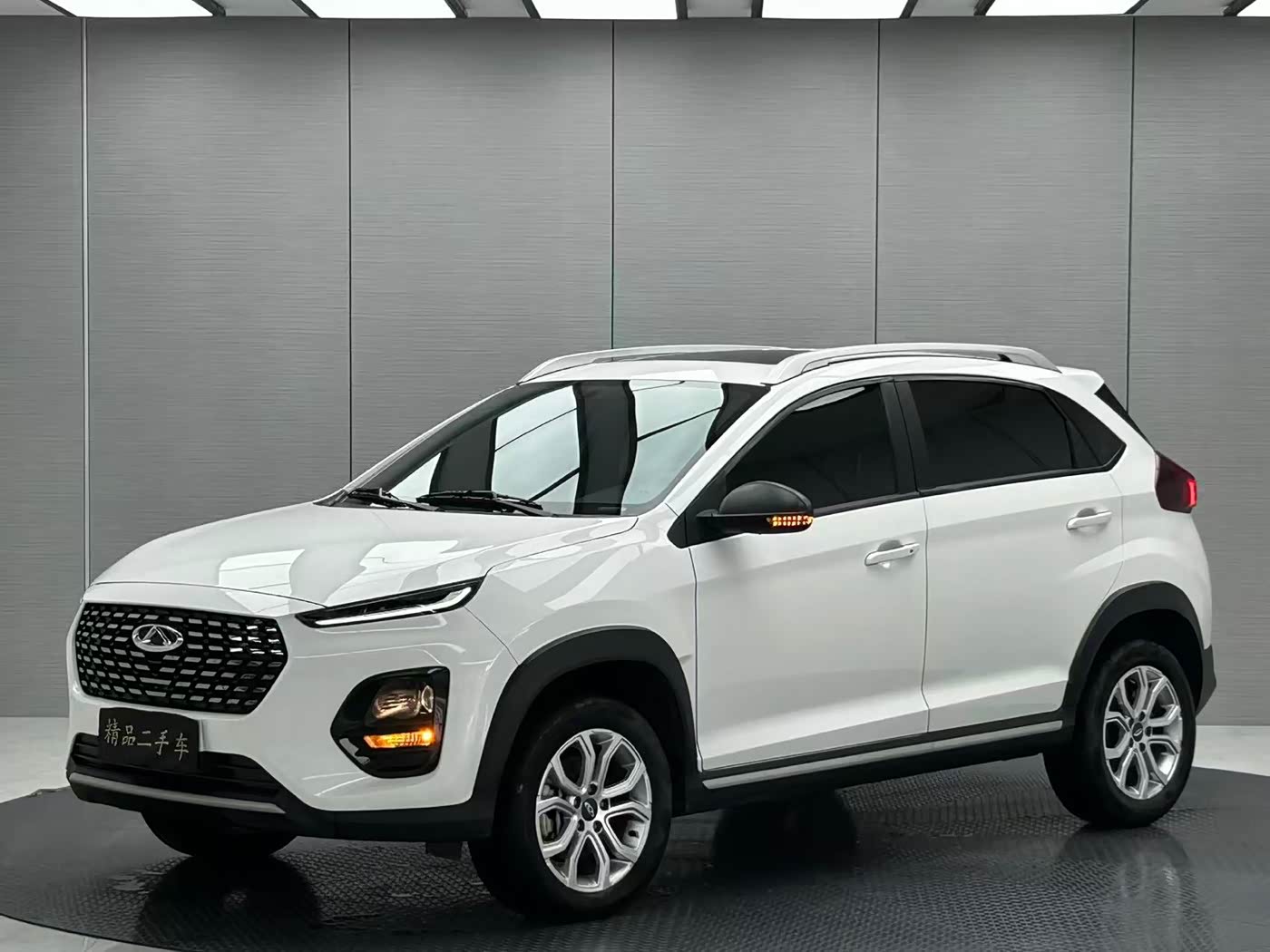 CHERY Tiggo 3x 1.5 л 2022 г. Белый, пробег 39000 км