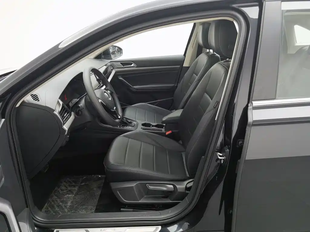 Volkswagen Lavida — миниатюра 10