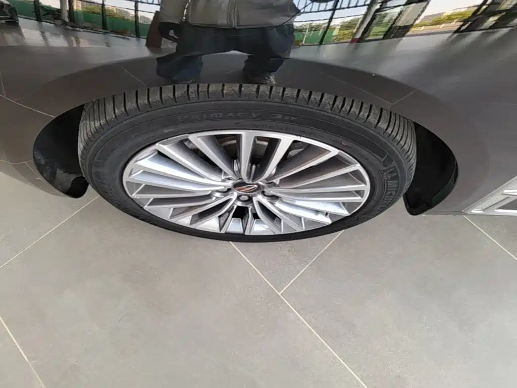 Hongqi Hongqi H9 — миниатюра 23