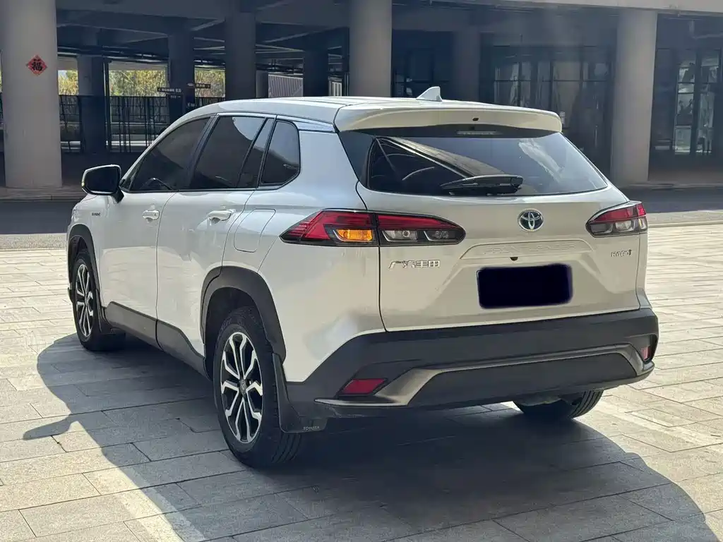 Toyota Frontlander — миниатюра 4