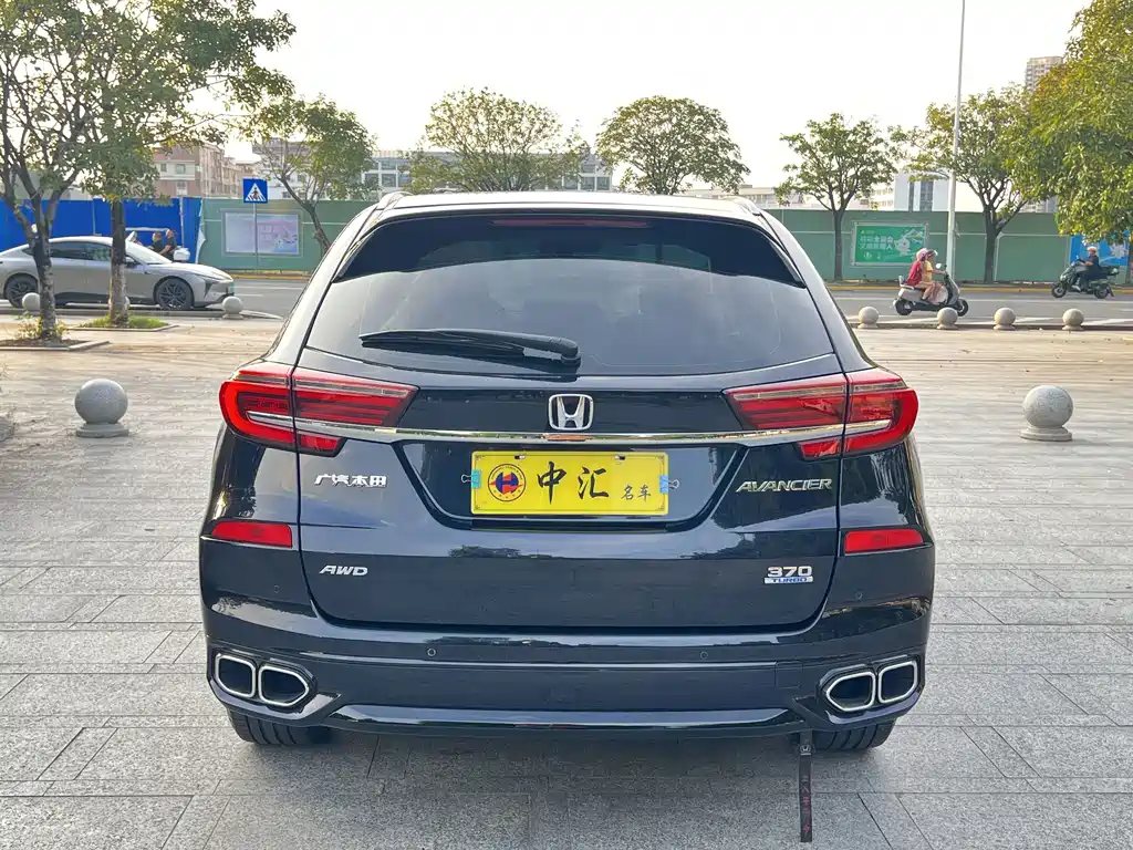 Honda Avancier — миниатюра 8