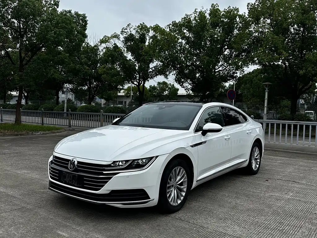 Volkswagen CC — миниатюра 3