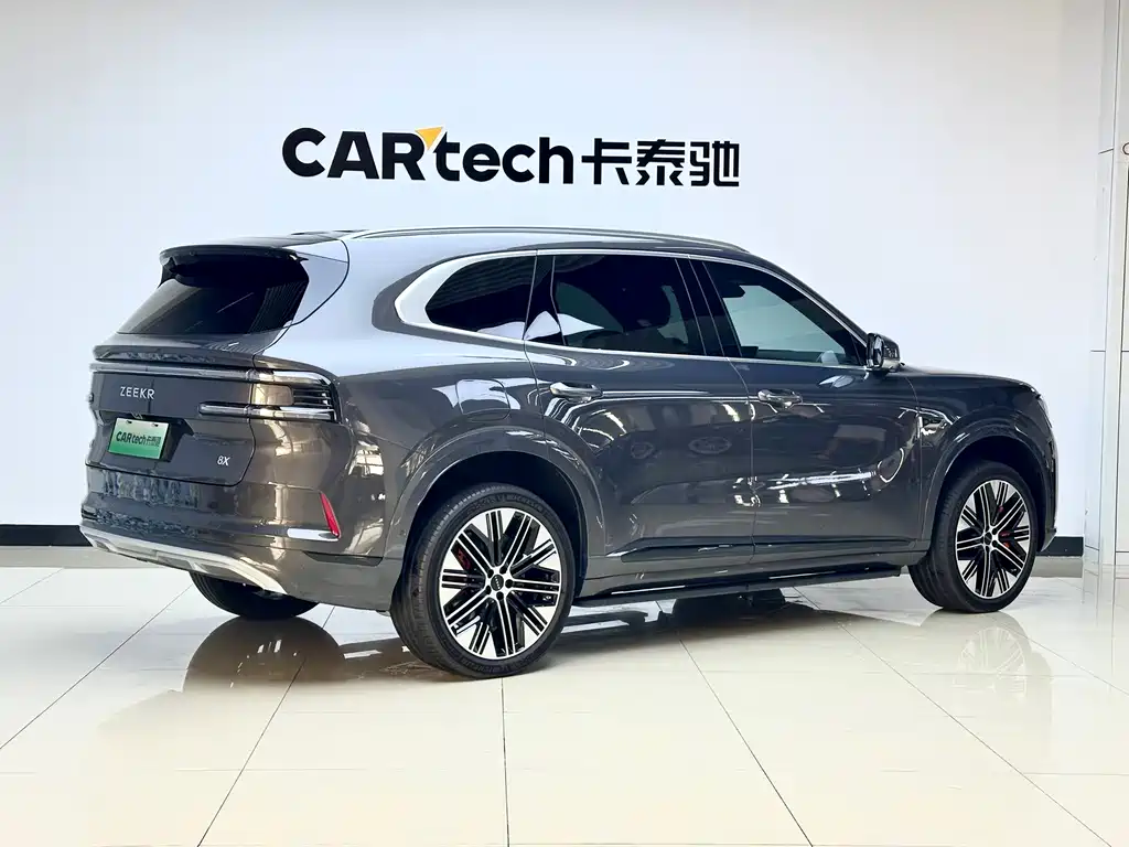 Zeekr 极氪8X — миниатюра 4