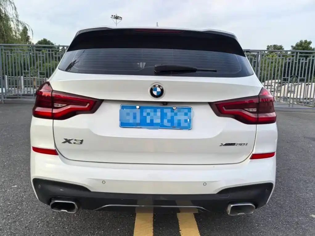BMW X3 — миниатюра 10