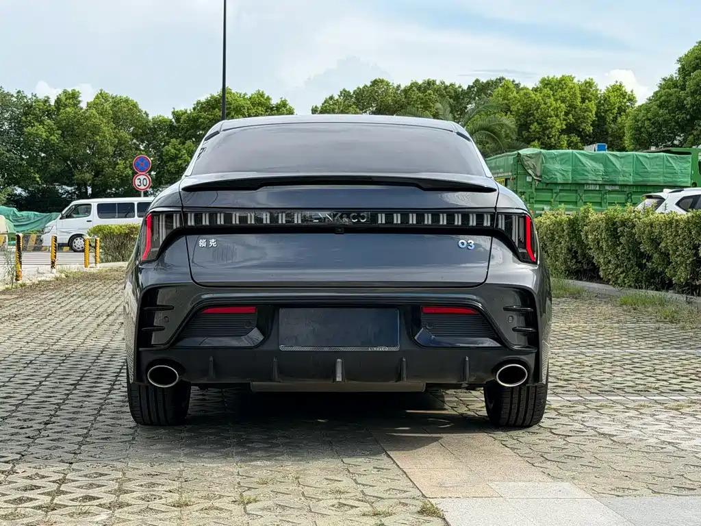Lynk & Co 03 — миниатюра 8