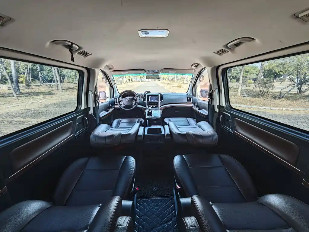 DONGFENG POPULAR CM7