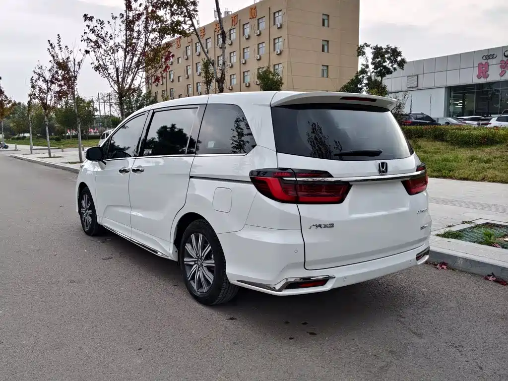 Honda Odyssey — миниатюра 17
