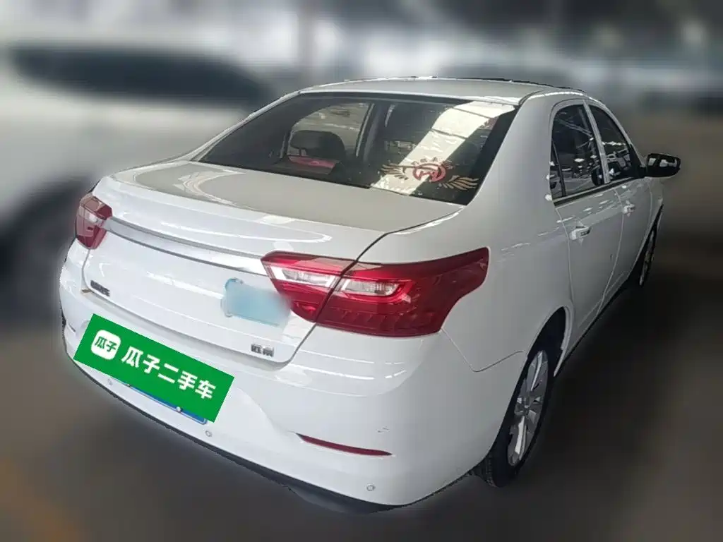 Geely Vision — миниатюра 10