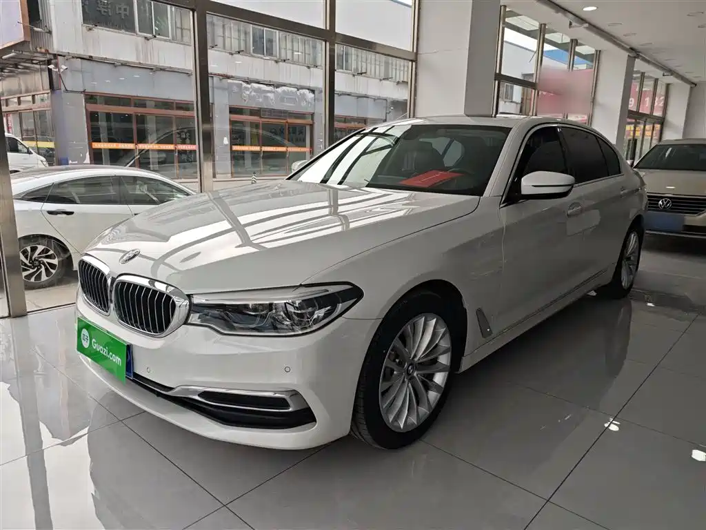 BMW 5 Series 2020