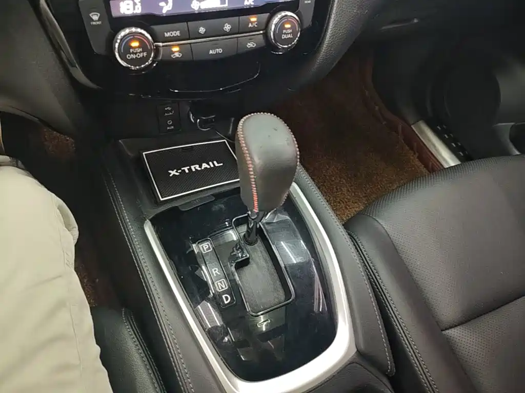 Nissan X-Trail — миниатюра 14