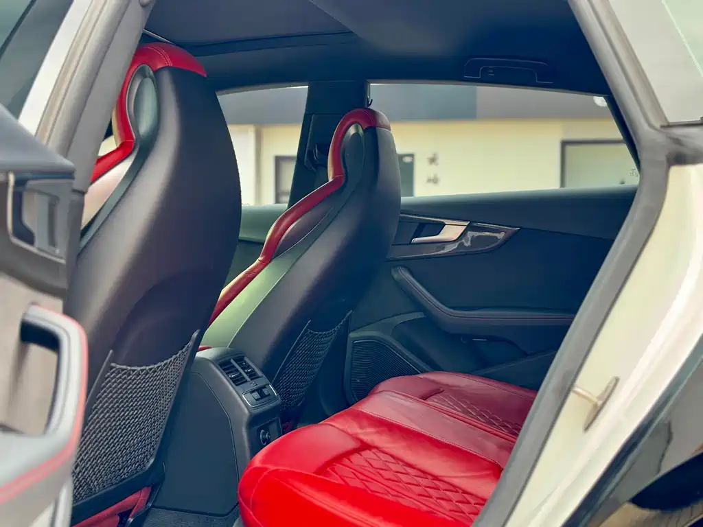 Audi S5 — миниатюра 6