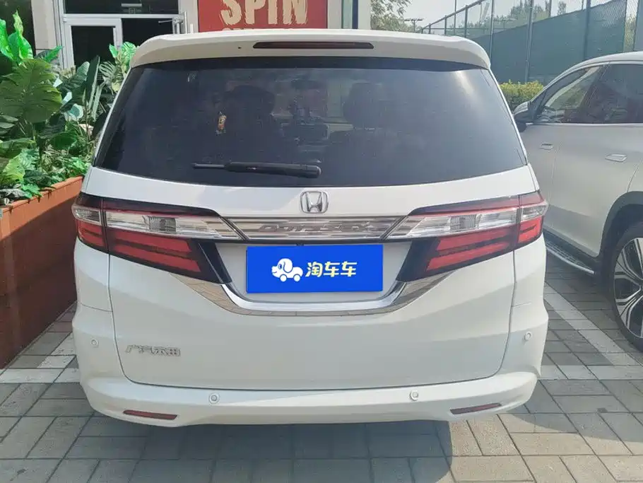 Honda Odyssey — миниатюра 4
