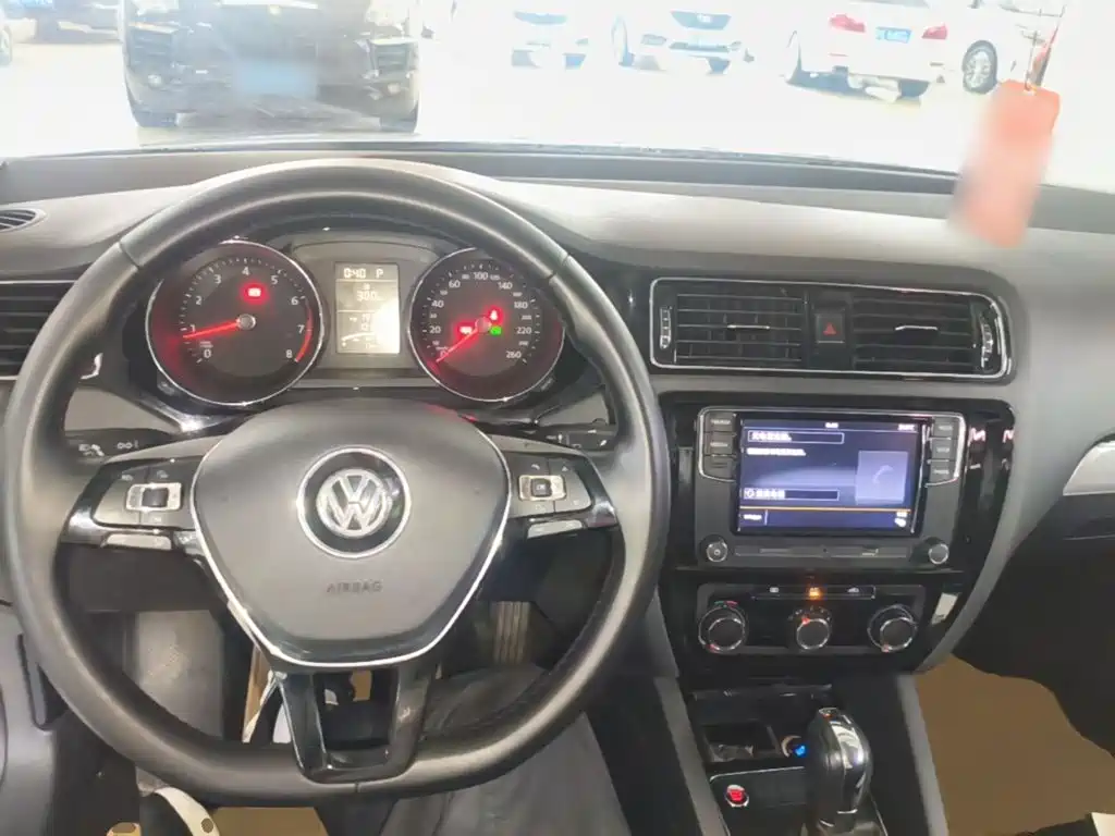 Volkswagen Sagitar — миниатюра 10