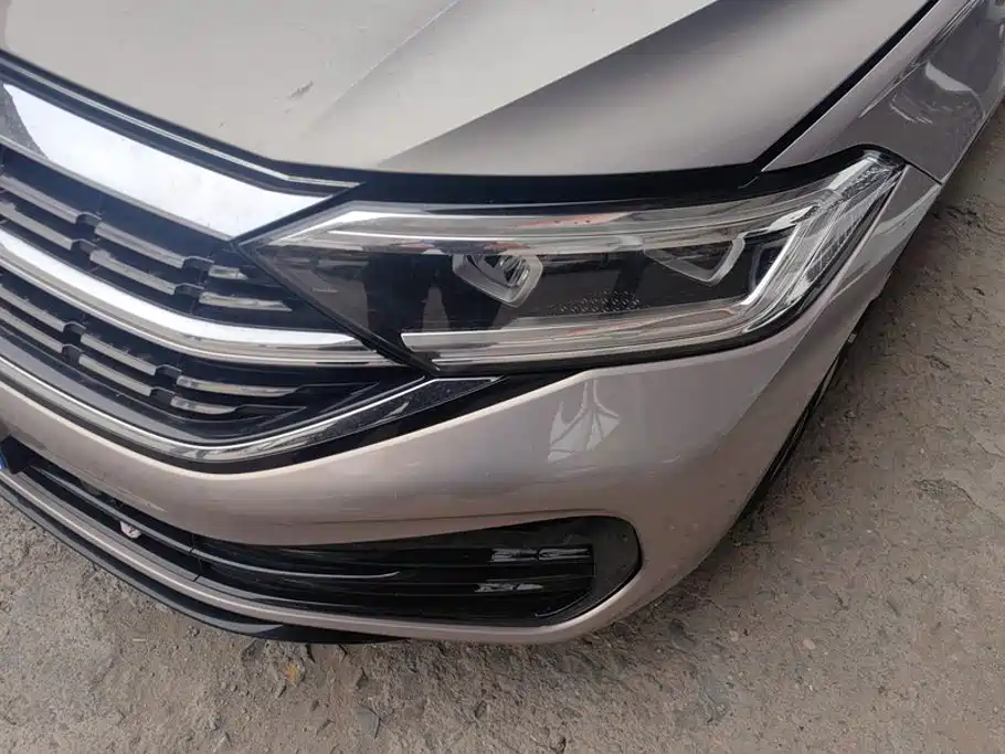 Volkswagen Sagitar — миниатюра 5