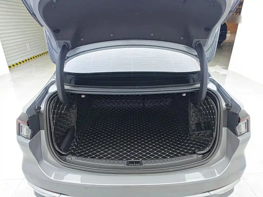 Ford Mondeo — миниатюра 19