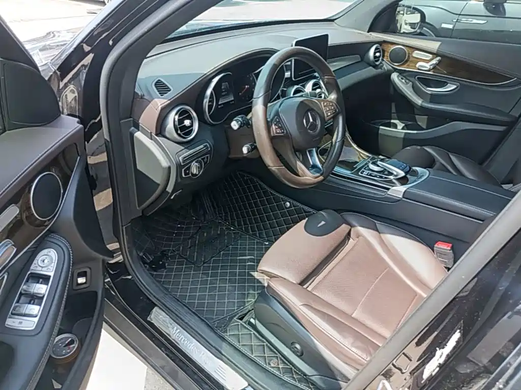 Mercedes-Benz GLC — миниатюра 21