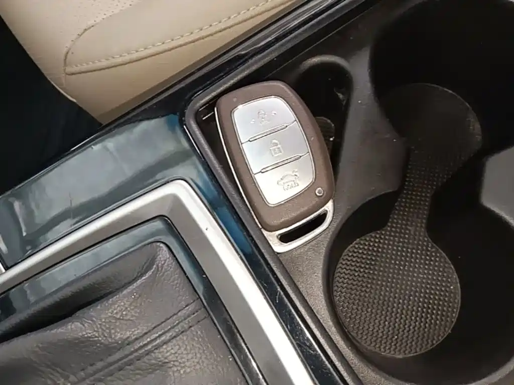Hyundai Mistra — миниатюра 9