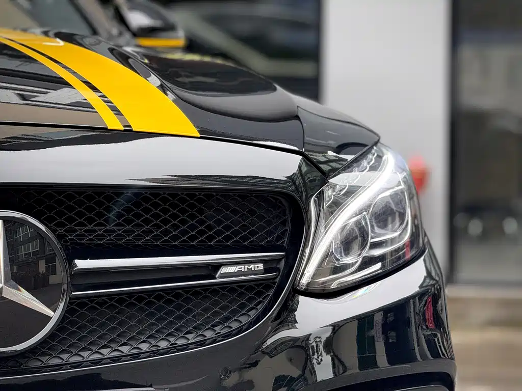 MERCEDES-BENZ C CLASS AMG