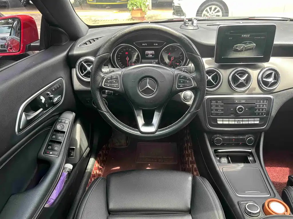 Mercedes-Benz CLA (Import) — миниатюра 11