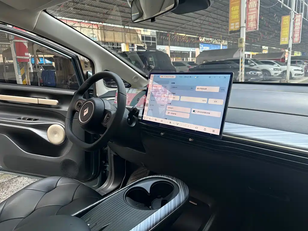 Baojun Yunduo — миниатюра 9