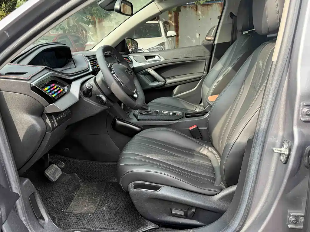 Peugeot 408 — миниатюра 4