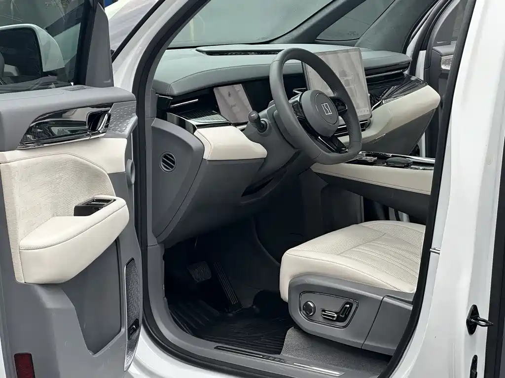 ZEEKR EXTREME KRYPTON 009