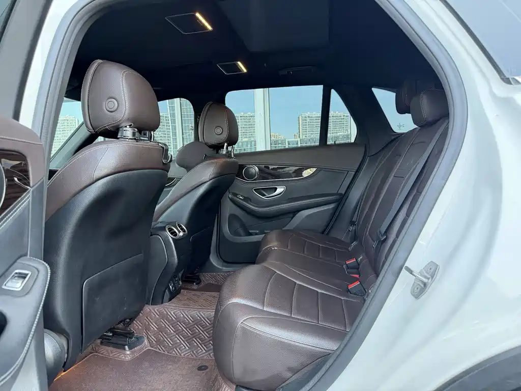 Mercedes-Benz GLC — миниатюра 11