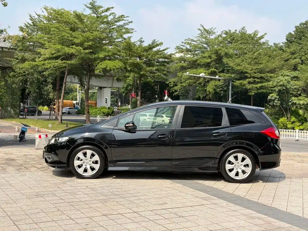 Honda Jade — миниатюра 4