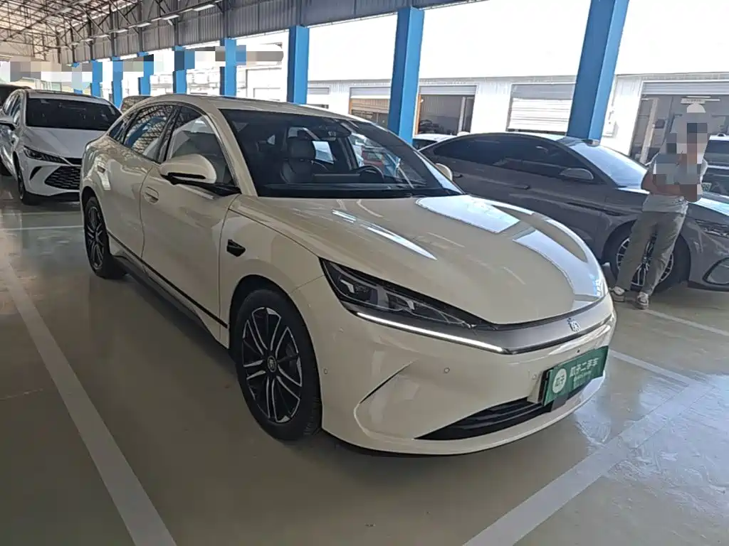 BYD Qin L — миниатюра 4